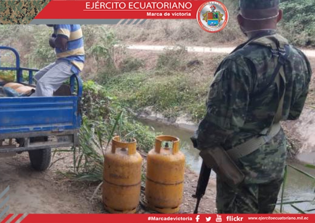 Militares incautan productos durante patrullajes en la frontera sur