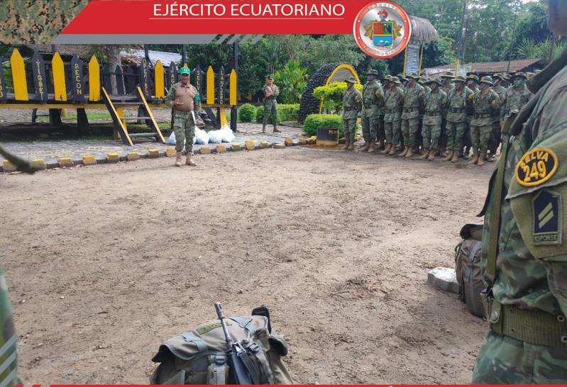 Aspirantes a Soldados continúan la instrucción en selva