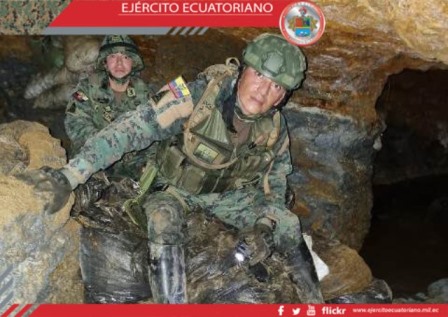 Incautan material aurífero en mina El Olivo en Imbabura