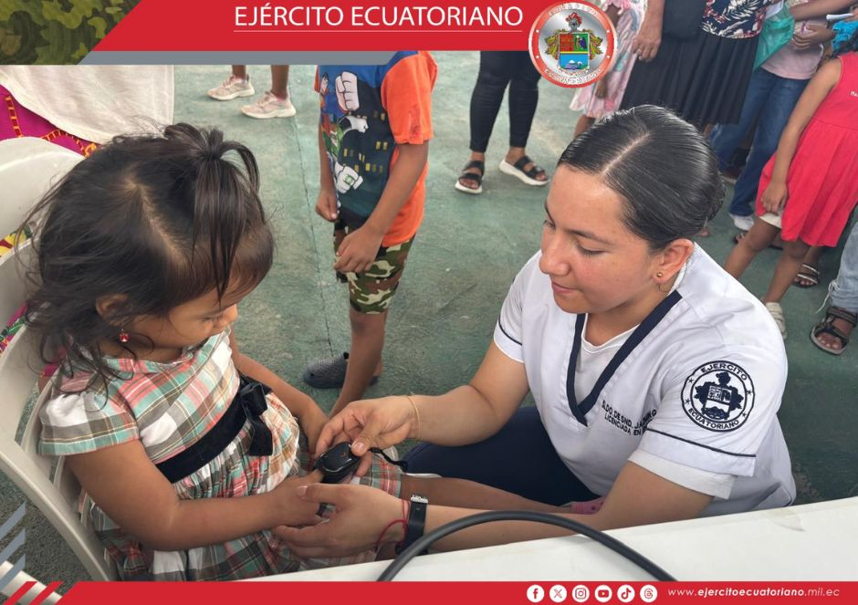 Unidades del Ejercito realizan acción cívica en Virgen de Fátima