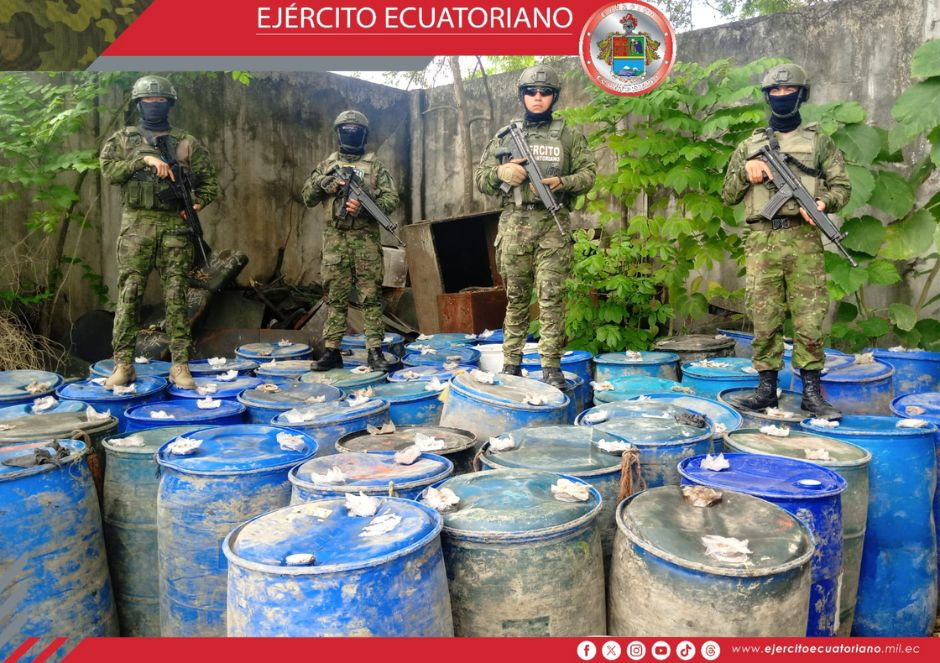 Se decomisa combustible en operación militar