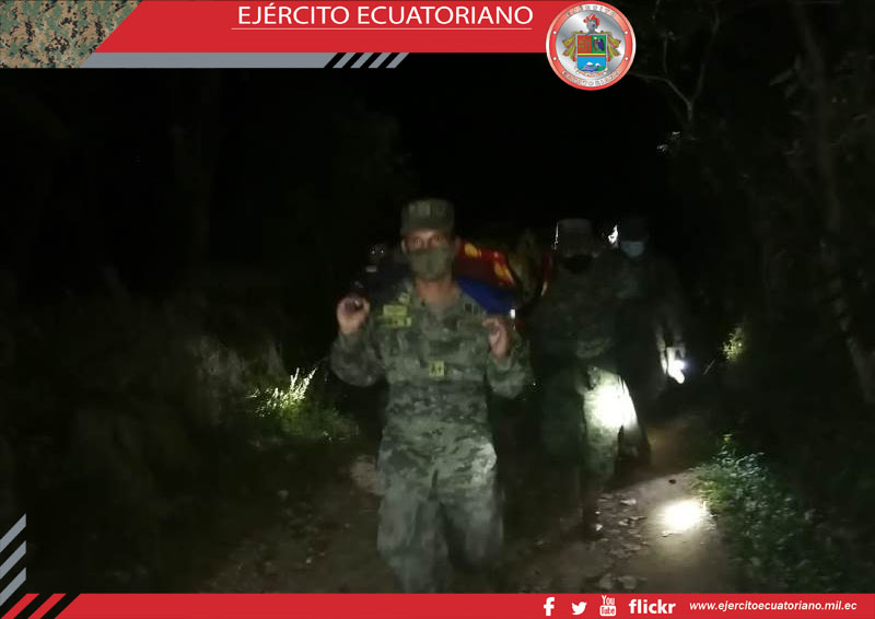 En Cariamanga rescatan a ciudadano de una quebrada
