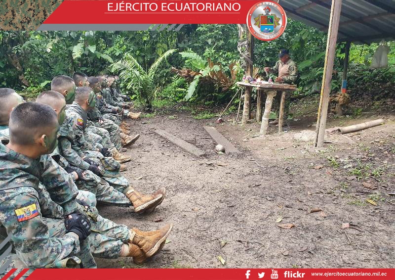 Escie instruye a personal de la Infantería de Marina
