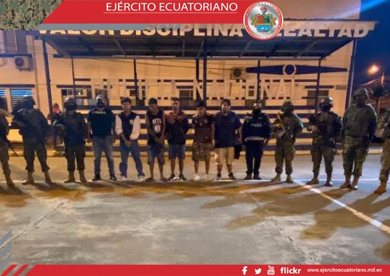 Militares realizan operaciones de control en El Oro