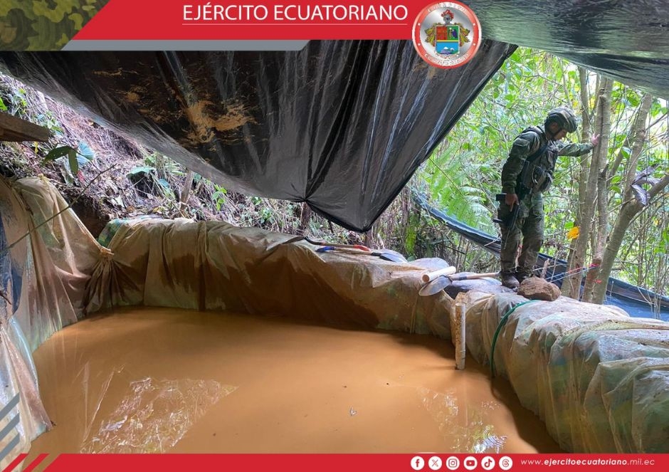 Militares destruyen campamentos usados para la minería ilegal