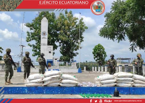 En una operación militar se incautó material explosivo en El Oro