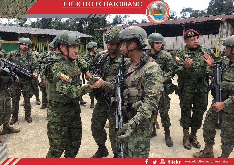 Autoridades militares visitan unidades en Frontera Norte