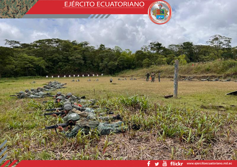 Alumnos del Curso de Perfeccionamiento de Cabo Primero a Sargento Segundo  inician fase de selva