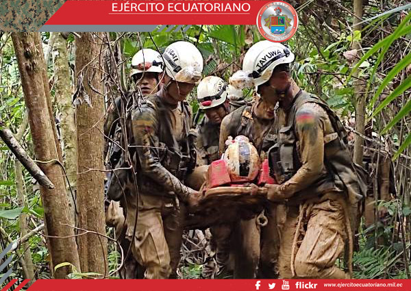 Curso de Iwias realizó un ejercicio de búsqueda y rescate