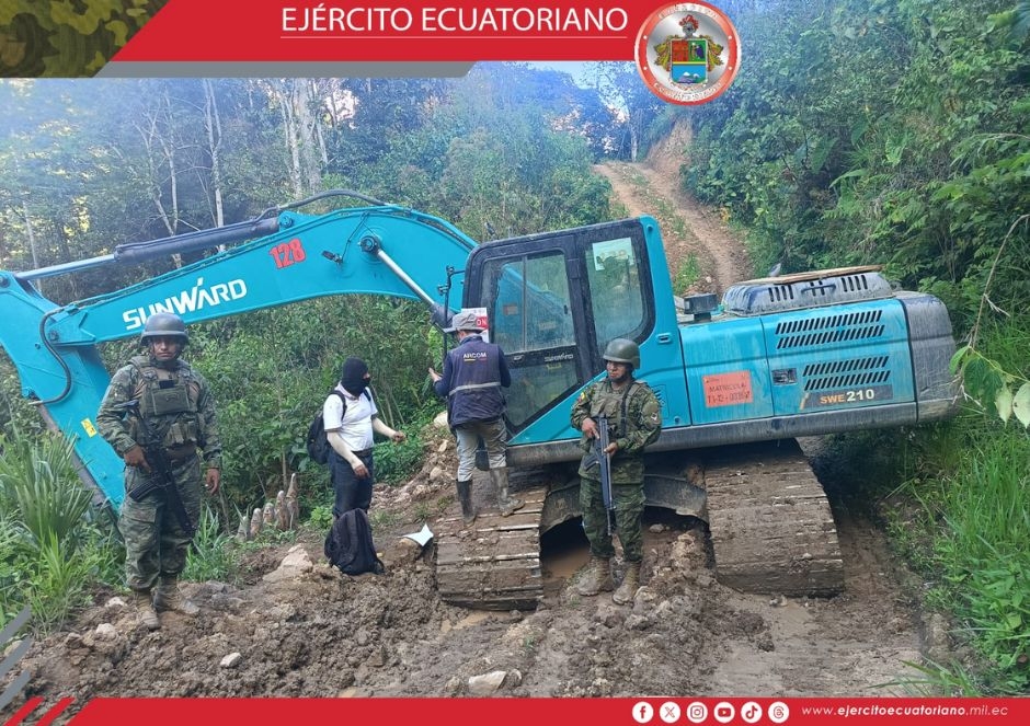 Militares inhabilitan tres campos mineros en Morona Santiago