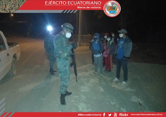 Fuerzas Armadas detuvieron a ciudadanos extranjeros en el cantón de Zapotillo