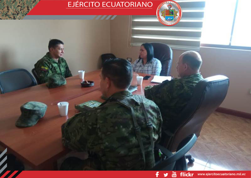 Comandante de la III División de Ejército Tarqui verifica trabajo de personal militar en El Oro