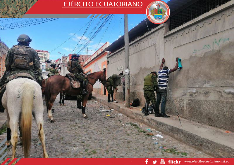 Continúan operaciones militares en Imbabura