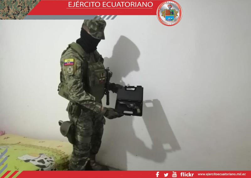 Personal del Ejército realiza decomiso armamento y sustancias sujetas a fiscalización