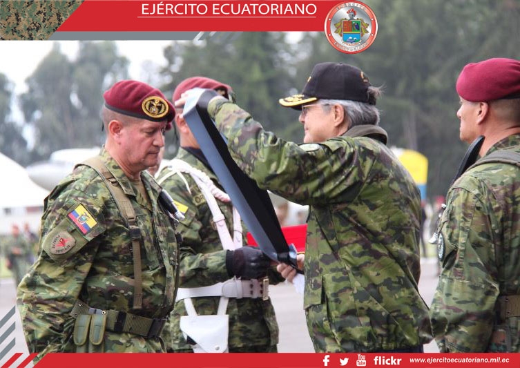 Sexagésimo sexto aniversario del paracaidismo militar ecuatoriano