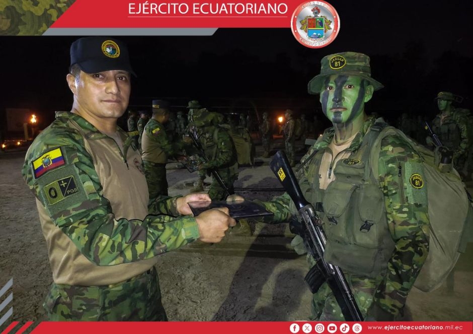Ceremonia de Clausura de la Fase de Selva del Curso de Perfeccionamiento de Soldados a Cabos Segundos de Servicios