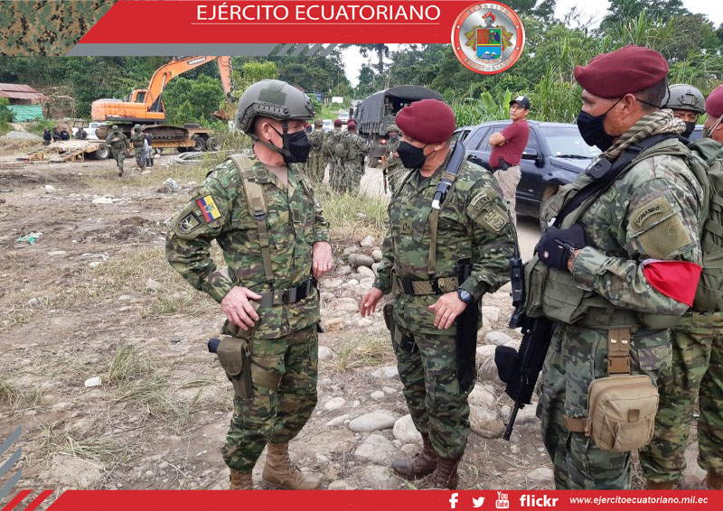 Fuerzas Armadas del Ecuador realiza operaciones militares en Yutzupino