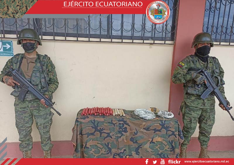 Material explosivo es incautado por militares
