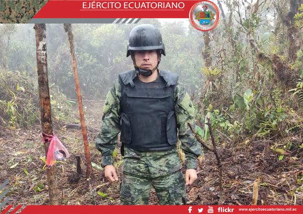Cuerpo de Ingenieros del Ejército ejecuta operaciones de desminado humanitario