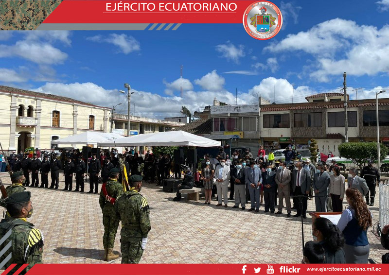 Ejército rinde homenaje a la parroquia Julio Andrade en sus 92 años de vida política