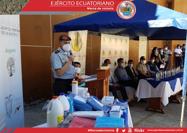 Gobierno provincial de Zamora Chinchipe realiza reconocimiento al Batallón de Selva N.° 62 Zamora