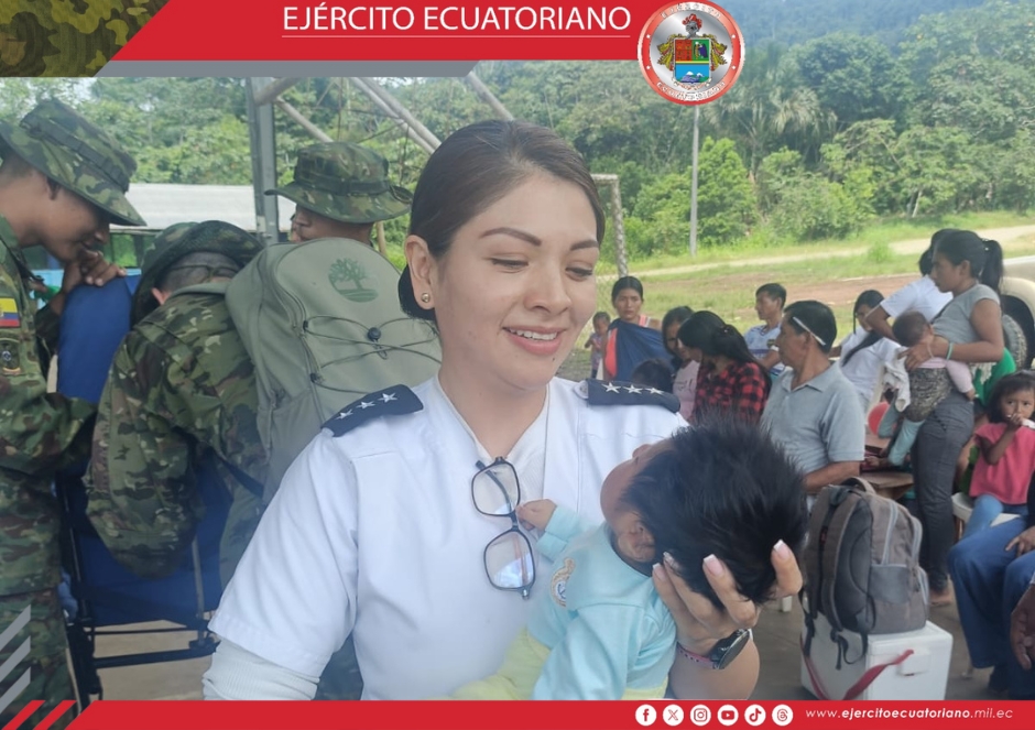 Ejército Ecuatoriano brindó atención médica en comunidad Paparawa en Pastaza