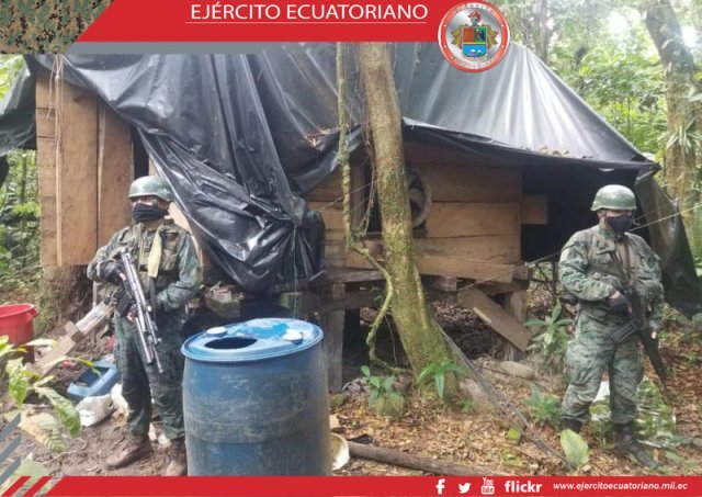 Personal militar localiza y desactiva cristalizadero donde se procesaba sustancias sujetas a fiscalización