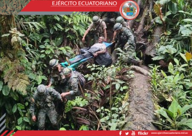 Militares rescatan a individuo en sector de minas ilegales de Imbabura