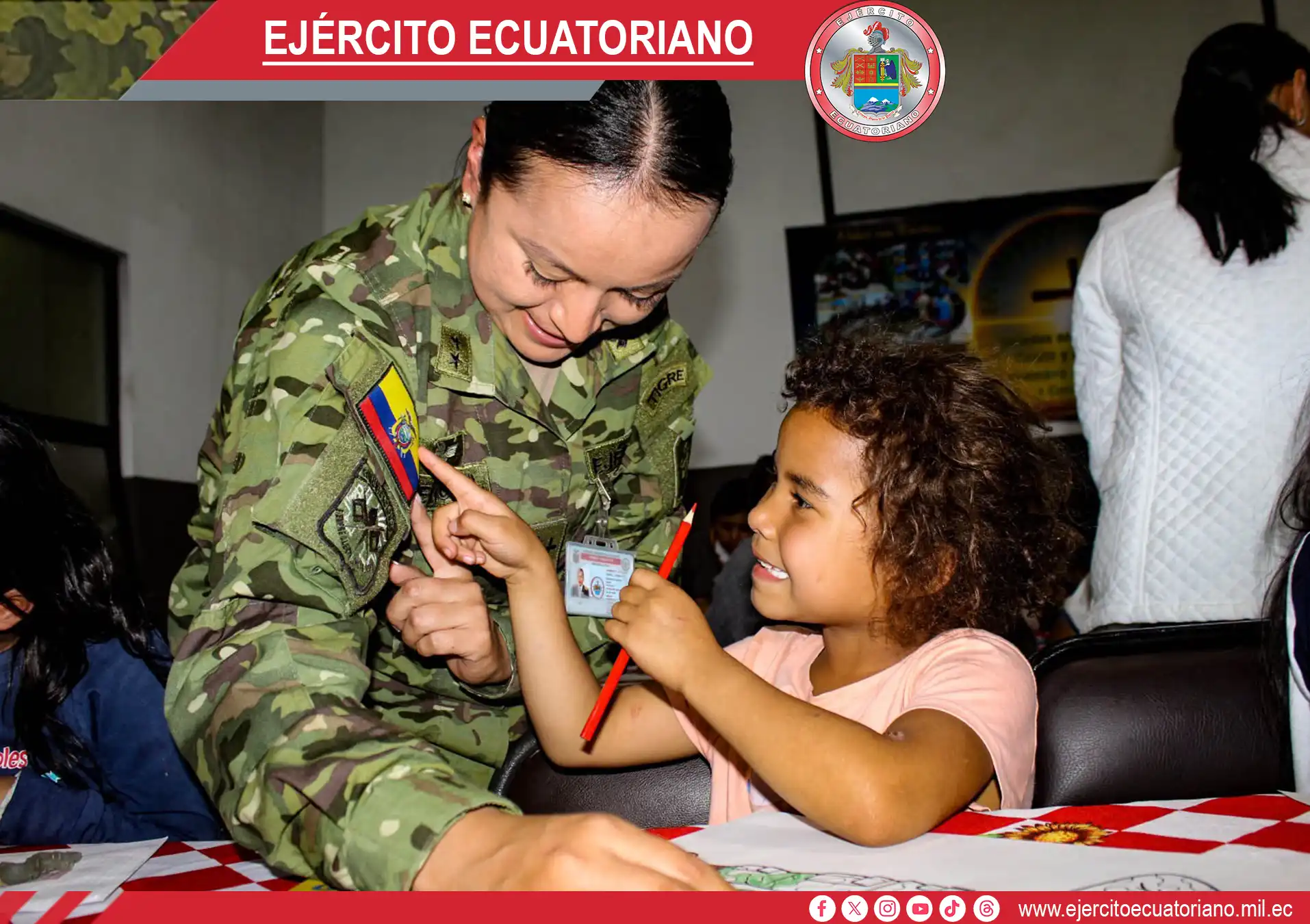 Academia de Guerra del Ejército realizó acción cívica en Sangolquí