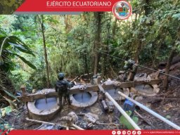 Efectivos militares neutralizan infraestructura utilizada para minería ilegal en el norte del país